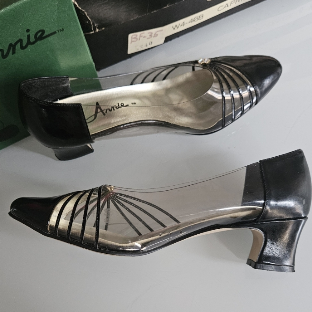 Vintage Annie Clear Slip-on Shoes